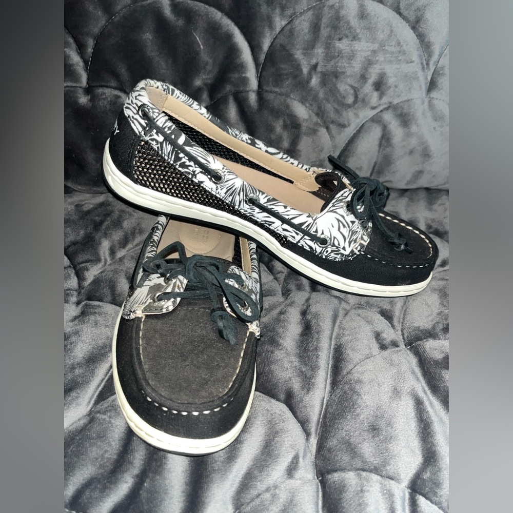 Women’s Sperry Top Sider Firefish Black & White  Boat Shoe 7m